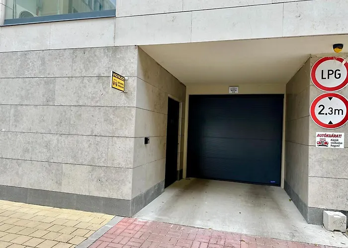 River Passage Garage/ac/balcony Будапешт