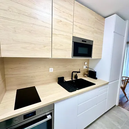 Appartement River Passage Garage/ac/balcony