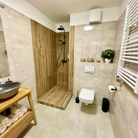 River Passage Garage/ac/balcony * 부다페스트